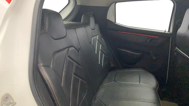 Second-hand 2018 Renault KWID 1.0 RXT for sale in Kochi-16