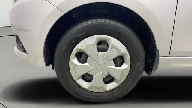 Second-hand 2018 Tata Tiago 1.2 Revotron XT for sale in Kochi-25