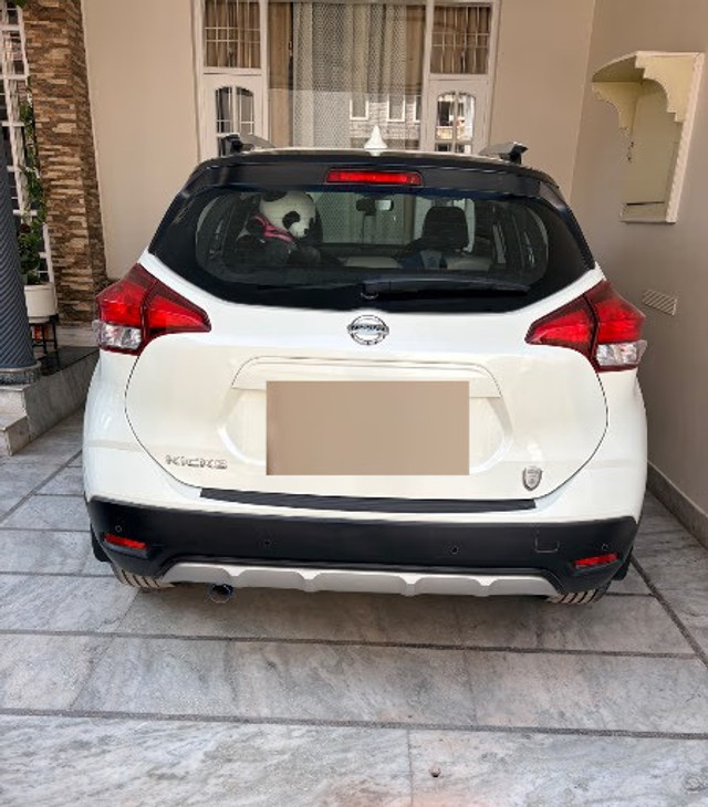 Second-hand 2022 Nissan Kicks 1.5 XV for sale in Panchkula-8
