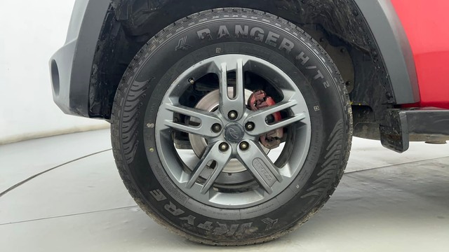 Second-hand 2022 Mahindra Thar LX Hard Top Diesel AT for sale in Ahmedabad-20