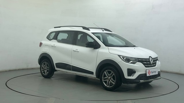 Second-hand 2022 Renault Triber RXZ for sale in Ahmedabad-1