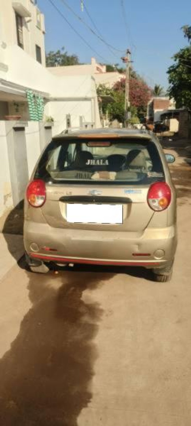 Second-hand 2010 Chevrolet Spark 1.0 PS for sale in Surendranagar-1