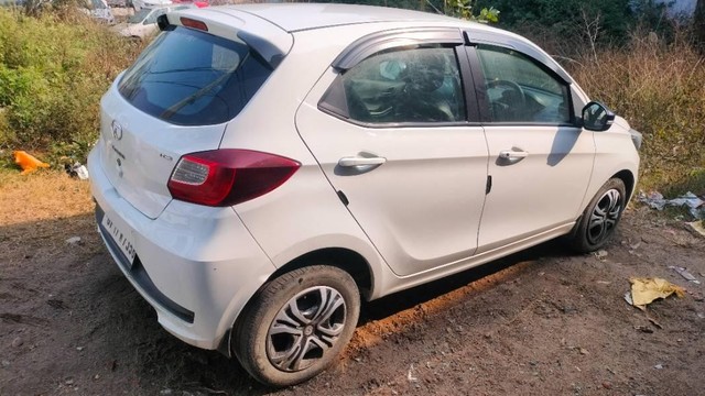 Second-hand 2022 Tata Tiago XT CNG BSVI for sale in Bijnor-6