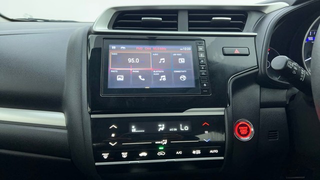 Second-hand 2022 Honda WR-V i-VTEC VX for sale in Ahmedabad-30