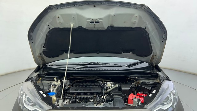 Second-hand 2022 Honda WR-V i-VTEC VX for sale in Ahmedabad-8