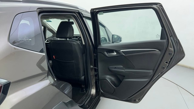 Second-hand 2022 Honda WR-V i-VTEC VX for sale in Ahmedabad-33