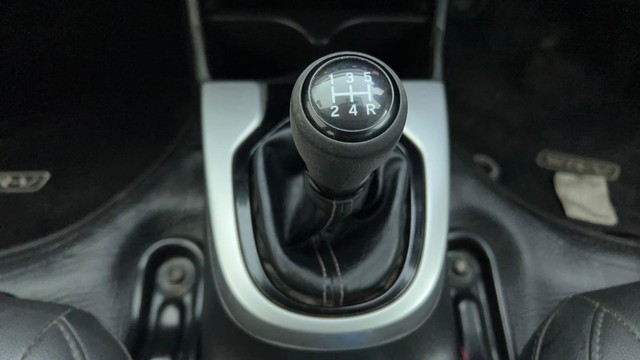 Second-hand 2022 Honda WR-V i-VTEC VX for sale in Ahmedabad-12