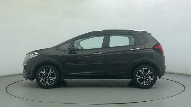 Second-hand 2022 Honda WR-V i-VTEC VX for sale in Ahmedabad-6