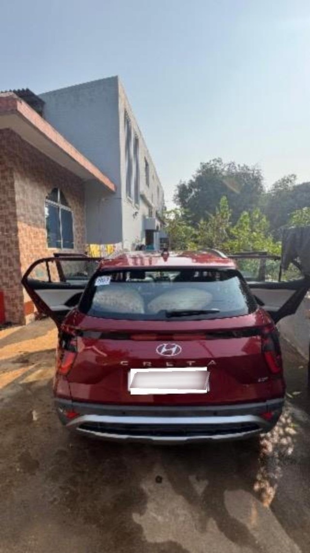 Second-hand 2023 Hyundai Creta SX IVT for sale in Bhubaneswar-7