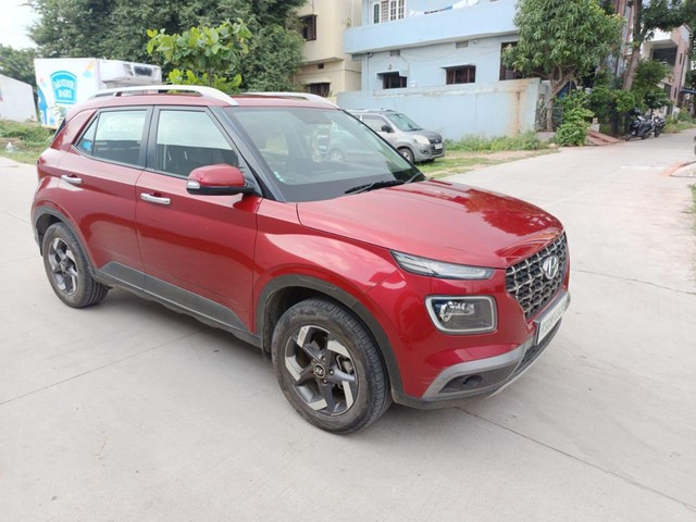 Second-hand 2021 Hyundai Venue SX Opt Executive Diesel for sale in Hyderabad-8