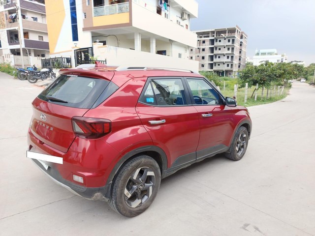 Second-hand 2021 Hyundai Venue SX Opt Executive Diesel for sale in Hyderabad-2