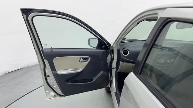 Second-hand 2017 Maruti Suzuki Alto K10 VXI for sale in Bangalore-33