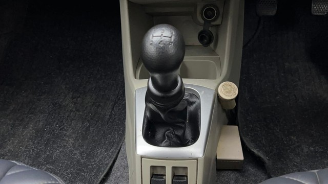 Second-hand 2017 Maruti Suzuki Alto K10 VXI for sale in Bangalore-12