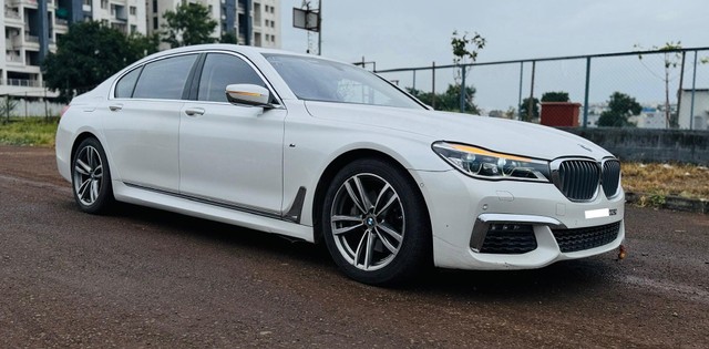 Second-hand 2018 BMW 7 Series 730Ld M Sport for sale in Pune-4