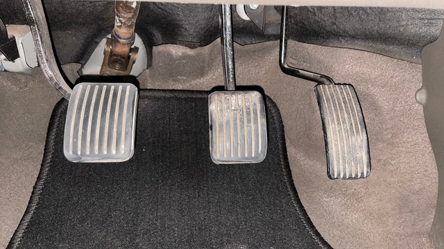 Second-hand 2014 Hyundai i10 Sportz 1.1L for sale in Chennai-14