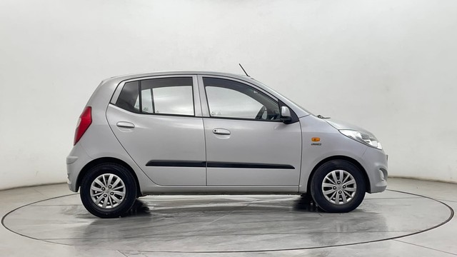 Second-hand 2014 Hyundai i10 Sportz 1.1L for sale in Chennai-2