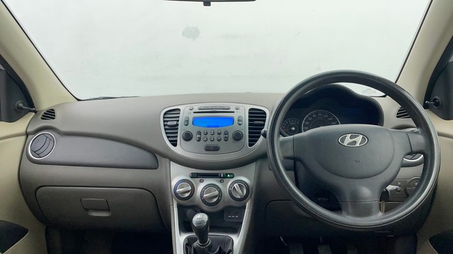 Second-hand 2014 Hyundai i10 Sportz 1.1L for sale in Chennai-11