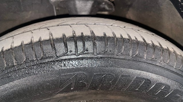 Second-hand 2014 Hyundai i10 Sportz 1.1L for sale in Chennai-37