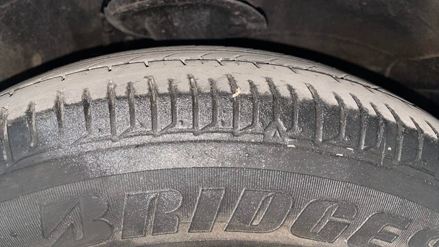 Second-hand 2014 Hyundai i10 Sportz 1.1L for sale in Chennai-34