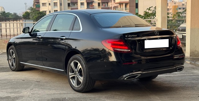 Second-hand 2018 Mercedes-Benz E-Class Expression E 220 d BSIV for sale in Pune-9