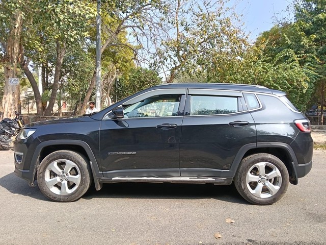 Second-hand 2018 Jeep Compass 1.4 Limited for sale in New Delhi-3