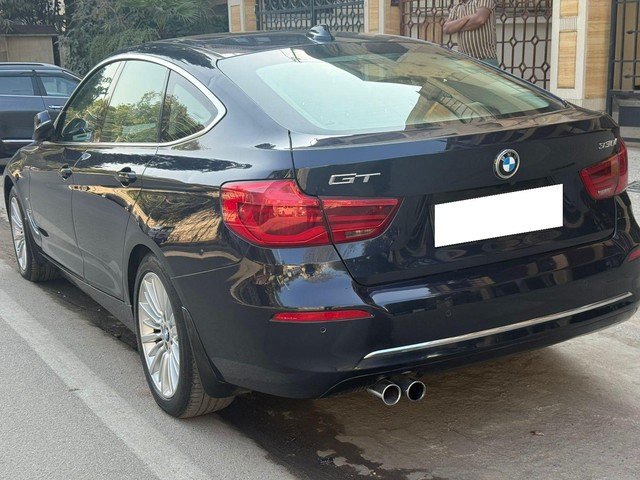 Second-hand 2017 BMW 3 Series 330i GT Luxury Line for sale in New Delhi-8