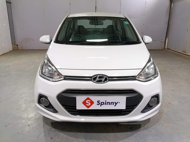 Second-hand 2014 Hyundai Xcent Petrol for sale in Kochi-7