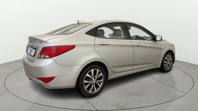 Second-hand 2017 Hyundai Verna 1.6 VTVT SX Option for sale in Gurgaon-2