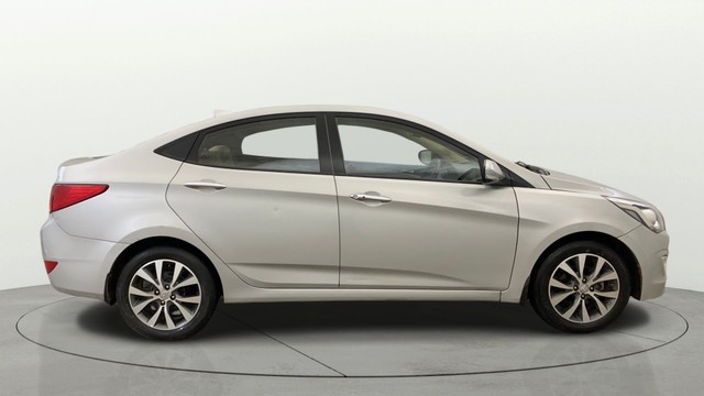 Second-hand 2017 Hyundai Verna 1.6 VTVT SX Option for sale in Gurgaon-1