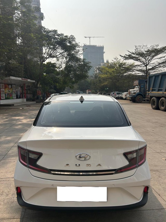 Hyundai Aura SX Plus AMT Second-hand 2020 Hyundai Aura SX Plus AMT for sale in Thane-4