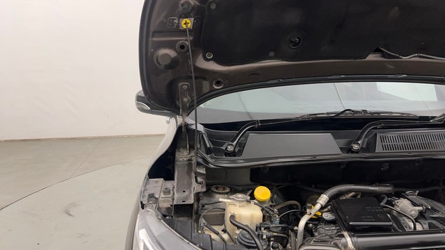 Second-hand 2022 Renault Triber RXT for sale in Chandigarh-34