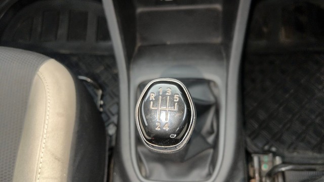 Second-hand 2022 Renault Triber RXT for sale in Chandigarh-12