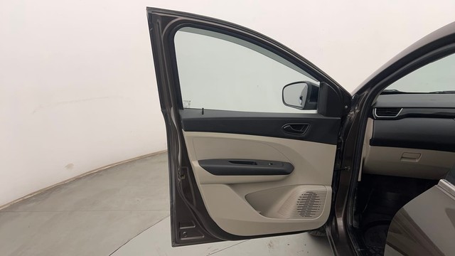 Second-hand 2022 Renault Triber RXT for sale in Chandigarh-26