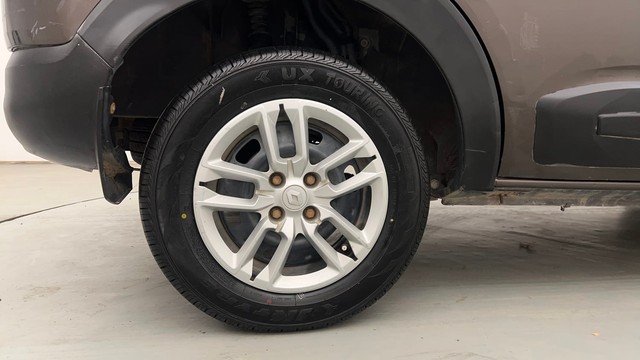 Second-hand 2022 Renault Triber RXT for sale in Chandigarh-18