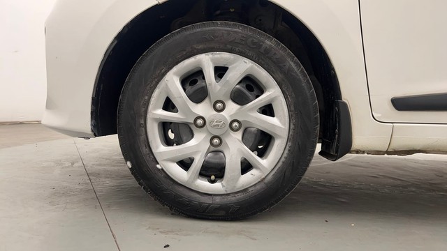 Second-hand 2017 Hyundai Grand i10 1.2 Kappa Sportz Option for sale in Chandigarh-20