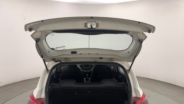 Second-hand 2017 Hyundai Grand i10 1.2 Kappa Sportz Option for sale in Chandigarh-36