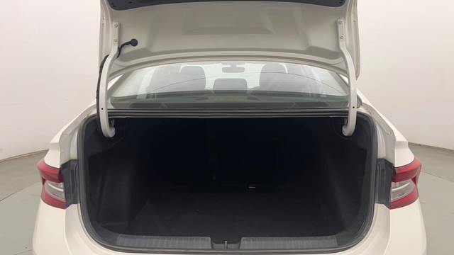 Second-hand 2023 Skoda Slavia 1.0 TSI Style AT BSVI for sale in Chandigarh-9