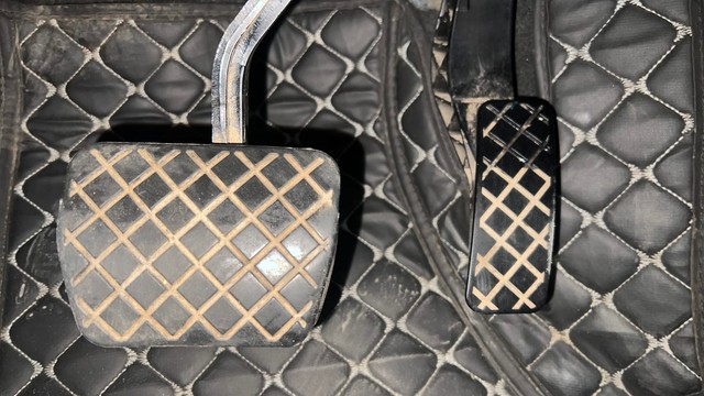 Second-hand 2023 Skoda Slavia 1.0 TSI Style AT BSVI for sale in Chandigarh-14