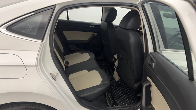 Second-hand 2023 Skoda Slavia 1.0 TSI Style AT BSVI for sale in Chandigarh-36