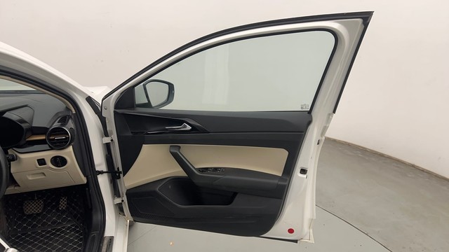 Second-hand 2023 Skoda Slavia 1.0 TSI Style AT BSVI for sale in Chandigarh-16