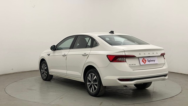 Second-hand 2023 Skoda Slavia 1.0 TSI Style AT BSVI for sale in Chandigarh-5