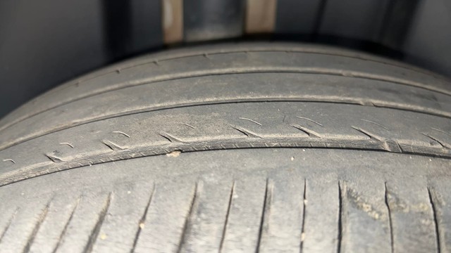 Second-hand 2023 Skoda Slavia 1.0 TSI Style AT BSVI for sale in Chandigarh-35