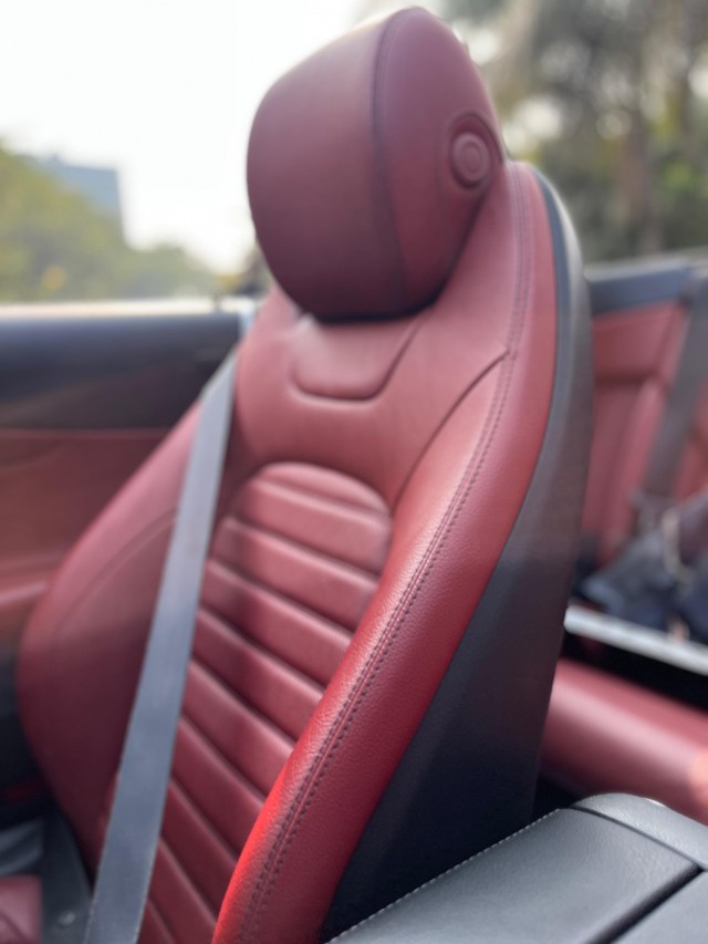 Second-hand 2019 Mercedes-Benz C-Class C300 Cabriolet for sale in Mumbai-7