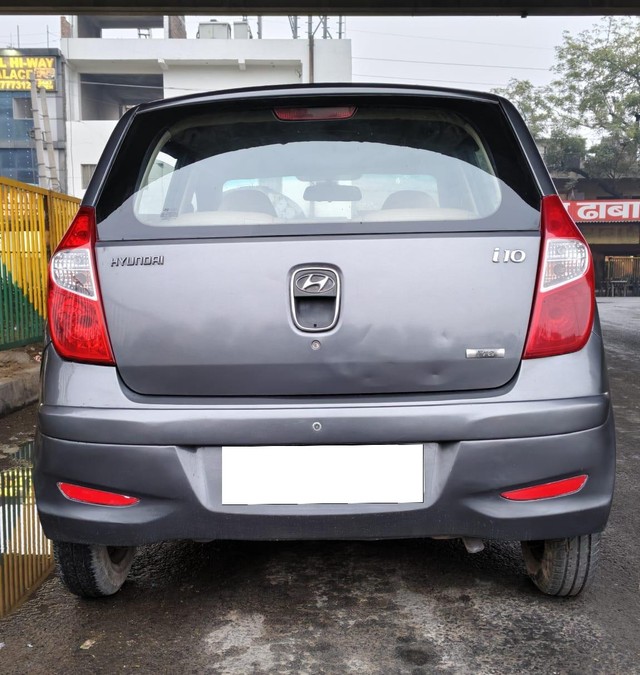 Second-hand 2012 Hyundai i10 Era for sale in Faridabad-3