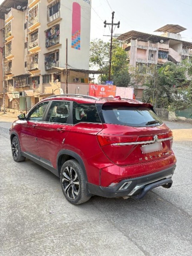MG Hector Plus Savvy Pro CVT 2023-2025 Second-hand 2024 MG Hector Plus Savvy Pro CVT 2023-2025 for sale in Kalyan-7