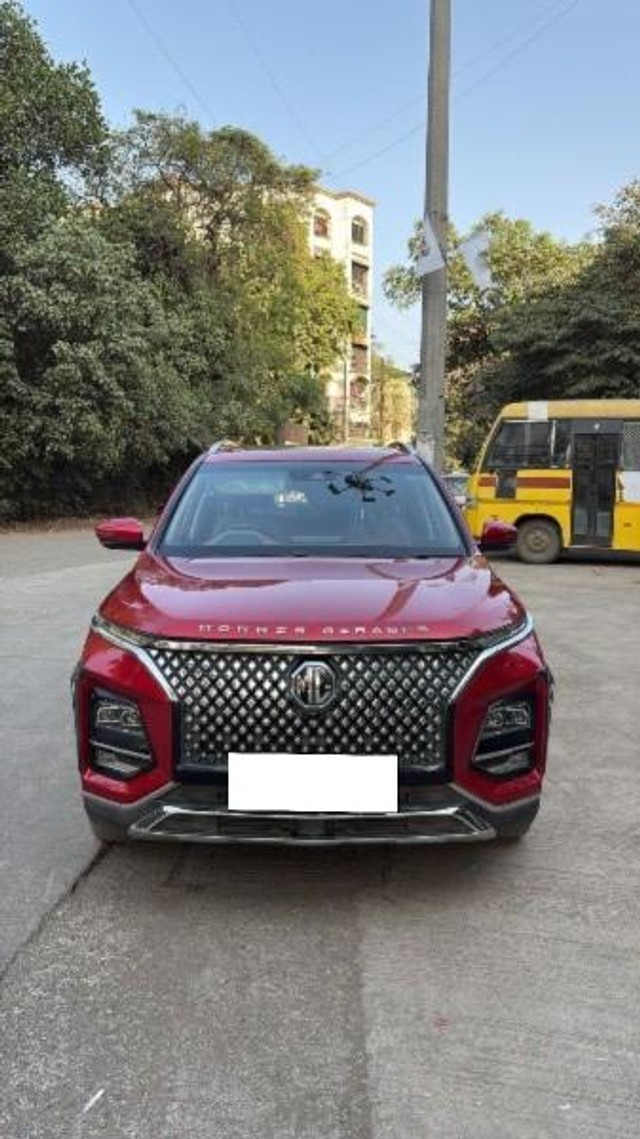 MG Hector Plus Savvy Pro CVT 2023-2025 Second-hand 2024 MG Hector Plus Savvy Pro CVT 2023-2025 for sale in Kalyan-0