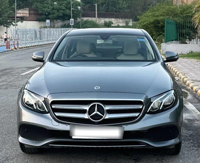 Second-hand 2020 Mercedes-Benz E-Class Exclusive E 200 BSIV for sale in New Delhi-4