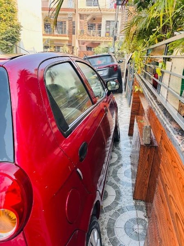 Second-hand 2010 Chevrolet Spark 1.0 for sale in Kharar-2