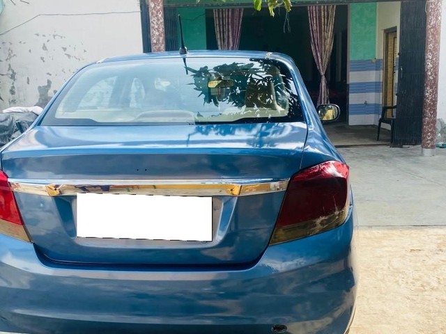 Second-hand 2013 Honda Amaze VX i-DTEC for sale in Bijnor-1