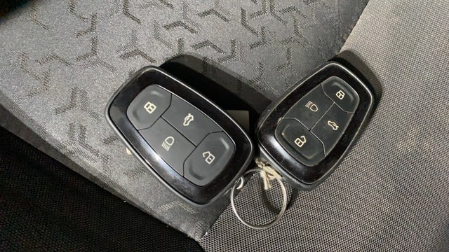 Second-hand 2022 Tata Tigor XZ Plus CNG BSVI for sale in Kolkata-4